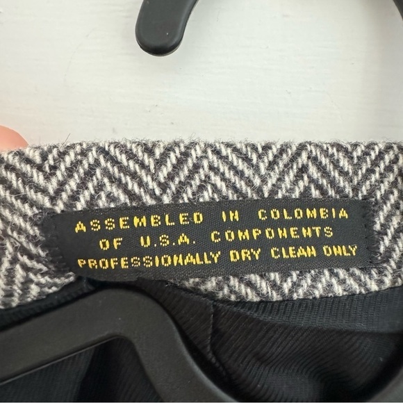 Oscar de la Renta Lambswool Jacket - Picture 7 of 8